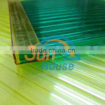 Polycarbonate U connector for Polycarbonate sheets