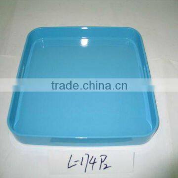 square plastic tray