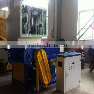 Hard PE shredder crusher recycling machine