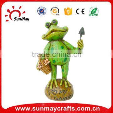 polyresin frog planter garden figurine