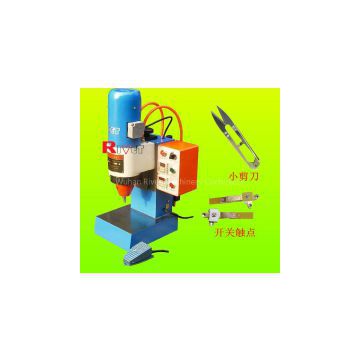 Pneumatic riveter,riveting machine,radial riveting machine