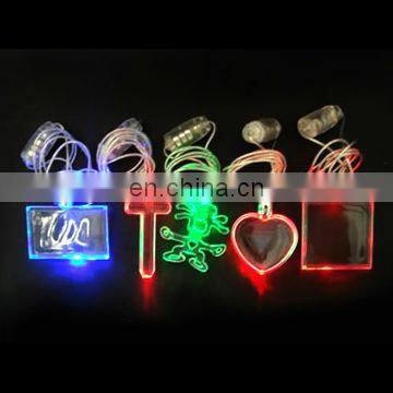 LED flashlight promotion gift necklace pendant china