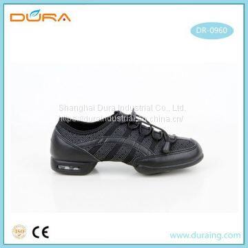 DR-0960 Dance Sneaker