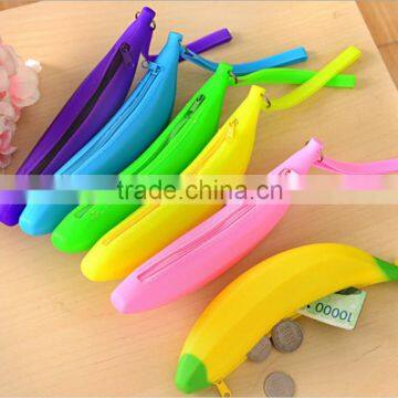 Hot!Promotional fresh fruit banana shaped handbags cheap wholesale festival gifts