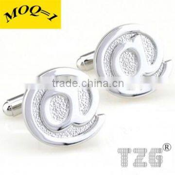 TZG02912 Character Cufflink