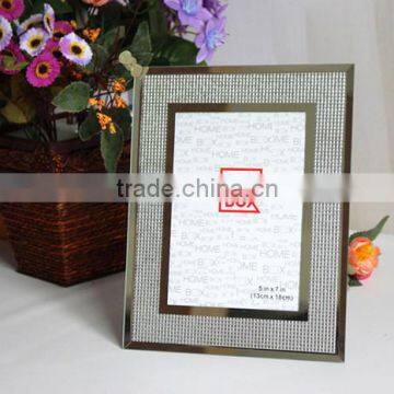 Decorative frameless mirror photo frame