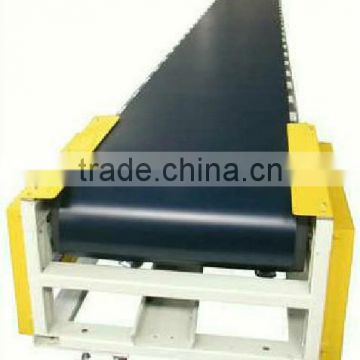 Heavy duty belt conveyor