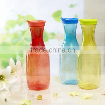 Colorful 1L Plastic Beverage Carafe bottle with lid