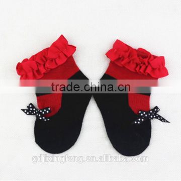 Soft and breathable cute baby socks with bowknot lace made of cotton