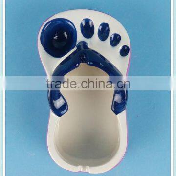 creative ceramic funny foot ashtray with foot shape for sale