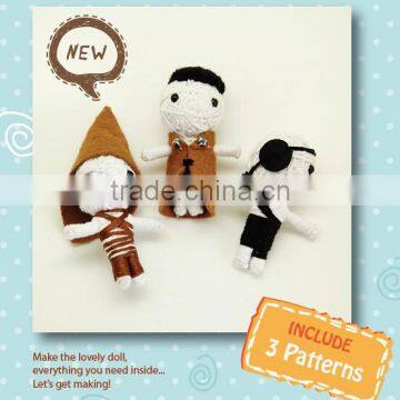 DIY kit Yarn wound charms Keychains