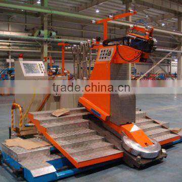 Tire tread winding machine of OTR radial tire making