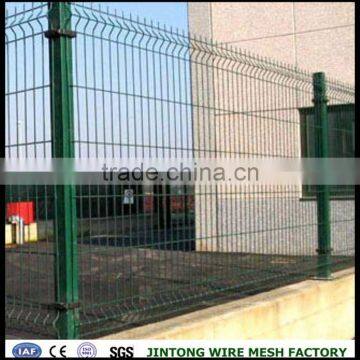 Top Quality ISO 9001 Framework Welded Fence Panels With Folds photo-4