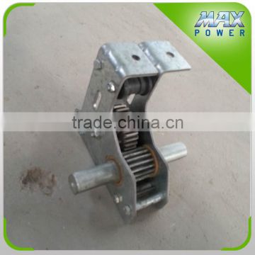 Agriculture screen system pinion rack