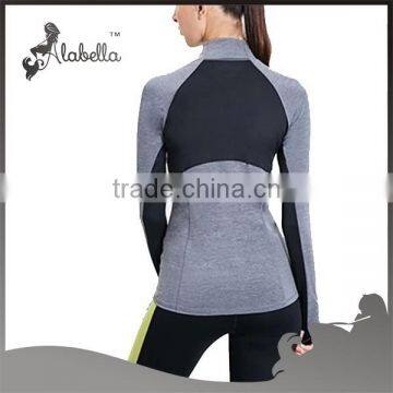 Hoodie Mesh Paneled Cardio Pullover photo-3