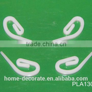 the Plastic Curtain Hooks with 12 designs for curtain tape