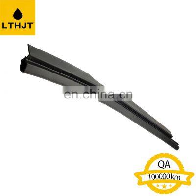 Car Accessories Auto Spare Parts Left Fender Weatherstrip 53389-60011 For LAND CRUISER PRADO GRJ120 photo-5