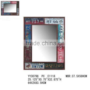 plate design metal wall mirror