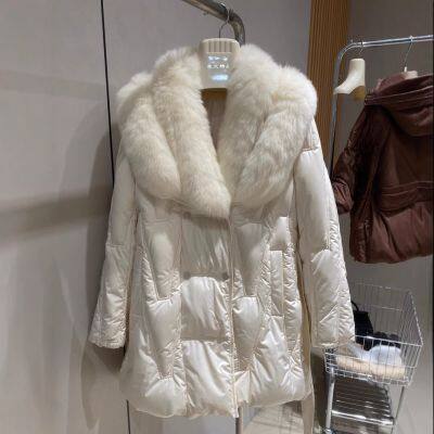 Haining's new fox fur collar goose down jacket, women's belt, young mid-length fur coat, women's special offer