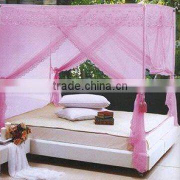 Decorative lace mosquito net