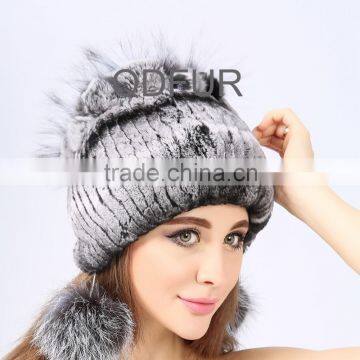 QD80613 Genuine China Knit Rex Rabbit Fur Hat With Silver Fox Fur Flower and Ball