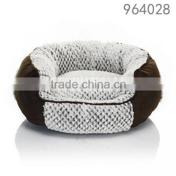 Hot selling good quality and washable luxury warm fashion America style pet bed for dog from forsy form