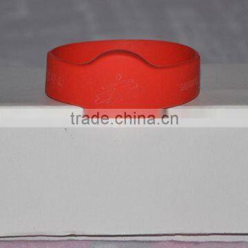 Cheapest designer rfid wristband 13.56mhz customs