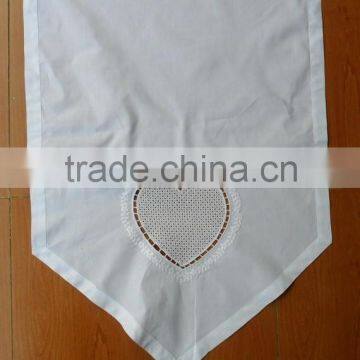 Hand embroidered white cotton curtain-design 9