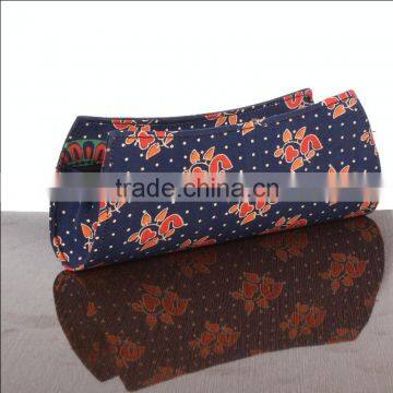 RTVC-003 Canvas Block Printed Vintage Hand Clutch For Women photo-2
