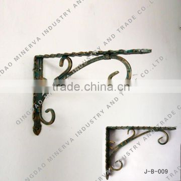 Revival metal bracket