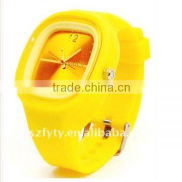 customized design fashion charm silicone watch