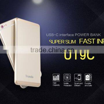 10000mAh Power Bank Type-C QC3.0 Portable mobile power bank
