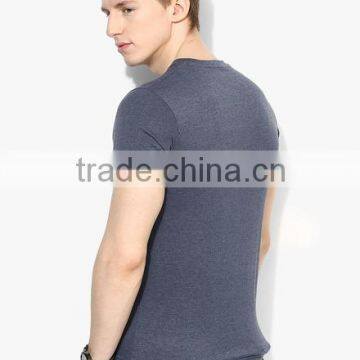 Latest Design Comfortable Loose Men Cotton White v Neck Printed t Shirt photo-2