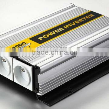 DC12V--AC220V 1000W power inverter