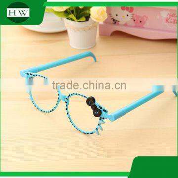 Cheap Wholesale Office School Gift Fashion Cute Cartoon Plastic Hello Kitty Glass Shape Ball Point Pen Promotional photo-3