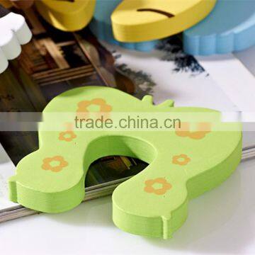 J148 Baby Safety Soft Rubber With Cartoon Design Door Guard photo-3