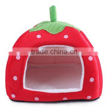 Soft Strawberry Removable Cushion Cat Bed