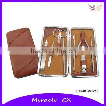 Special PU leather manicure set in case