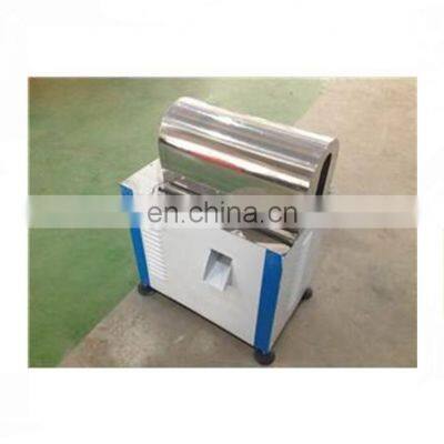 Sugarcane peeler machine