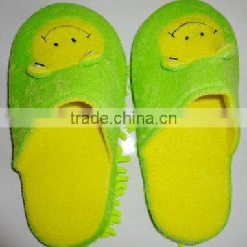 chenille slipper with animal head