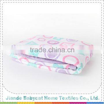 Newest selling attractive style coral fleece knitted baby blanket with many colors