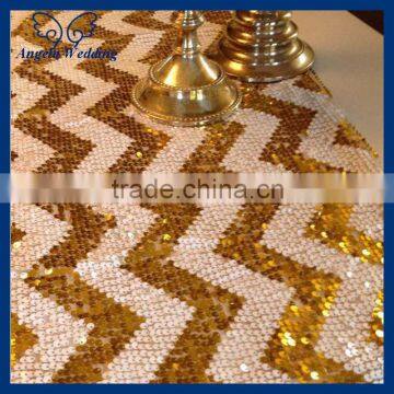 RU018B Hot sale beaded embroidery glitter gold and white chevron sequin table runner