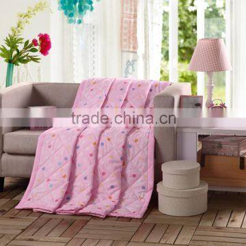 New Hand Embroidered silk microfiber patchwork crochet bed beding sheet quilt sets in faisalabad