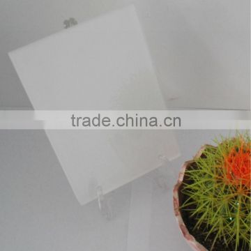 4mm Super White Painted Glass RAL9003