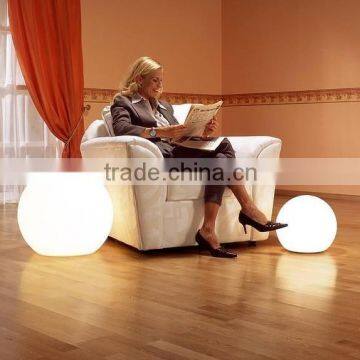 2016 Beautiful Christmas Led Snowflake Eco-friend Plastic Ball/hot Selling Outdoor Ornament Led Ball