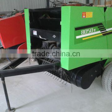 Hot selling Straw baling machine / straw baler at factory price / +8618939580276