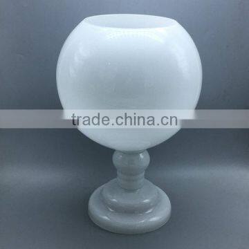 round glass bowl with pedestal