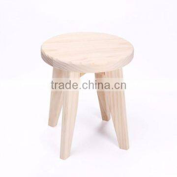 Children Favorite Mini Four Legs Christmas Use Wood Leisure Chair Hot Wholesale