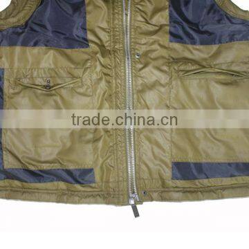 Wholesale Men's Fitted Winter Down Vest Casual Jackets Coats