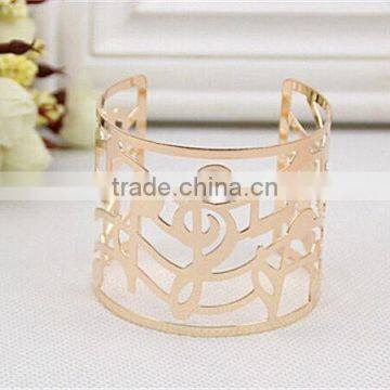 South Korea popular music note style hollow bracelet for girls jewelry